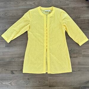 Chicos Yellow Eyelet Tunic Jacket 100% Cotton Embroidered Blouse Size 1 Medium